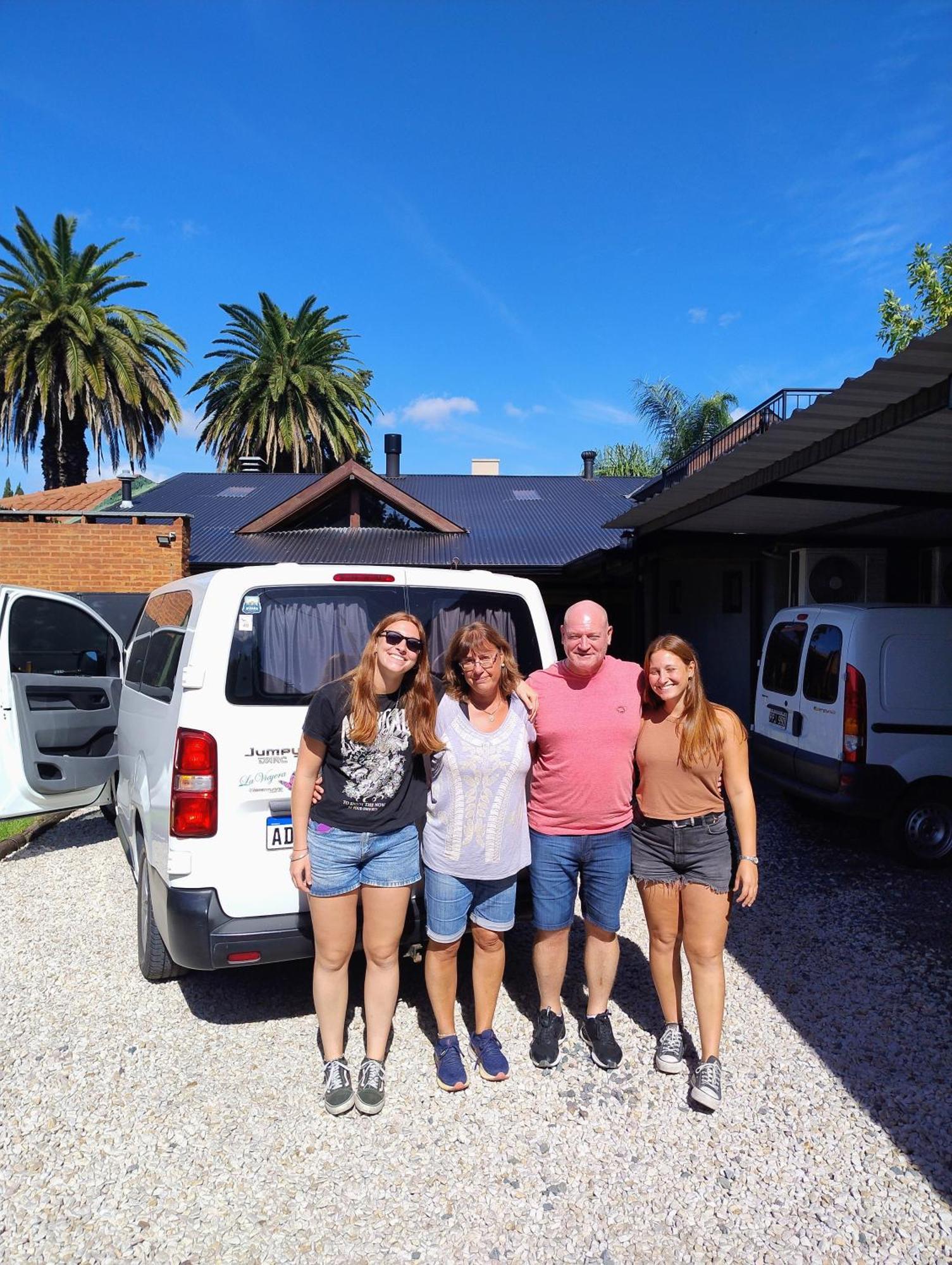 Escala Ezeiza Loft Con Desayuno Apartment Luis Guillon ภายนอก รูปภาพ