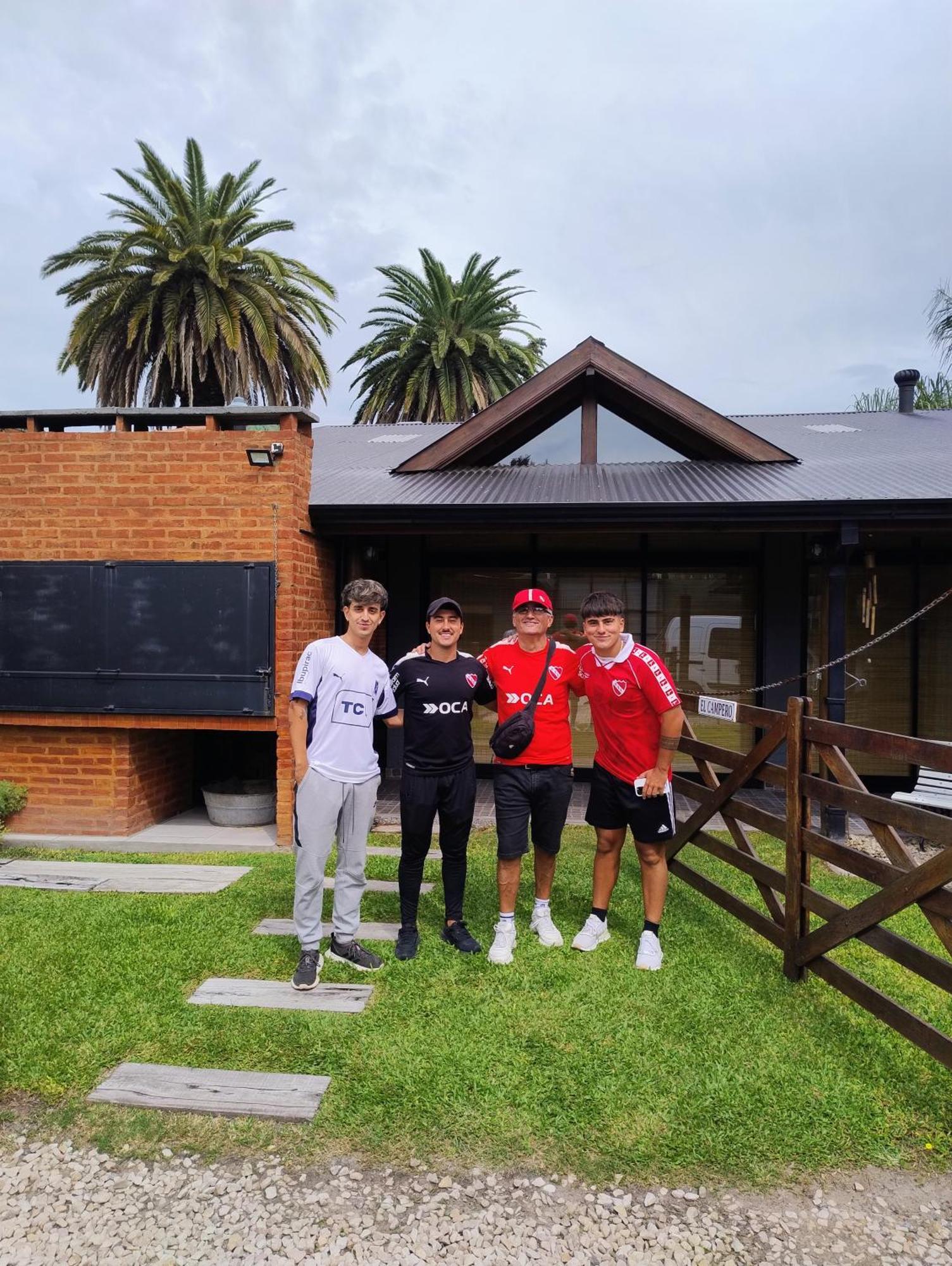 Escala Ezeiza Loft Con Desayuno Apartment Luis Guillon ภายนอก รูปภาพ